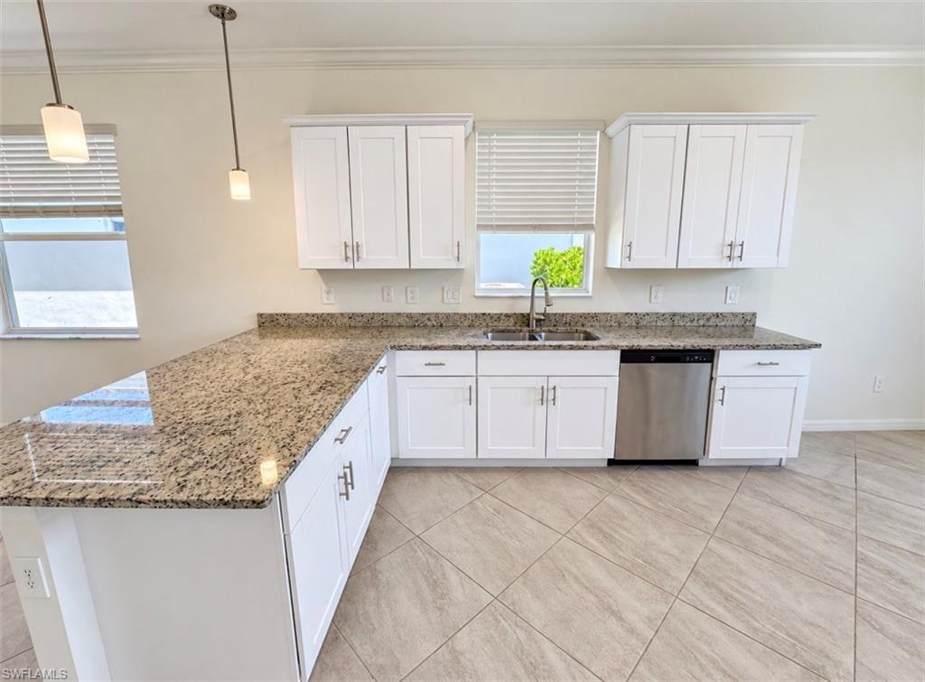 TRAILS EDGE - Residential Lease