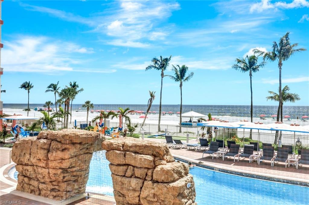 SANIBEL VIEW VILLAS - Residential