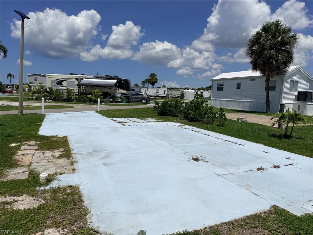 PALMETTO PALMS R V - Land