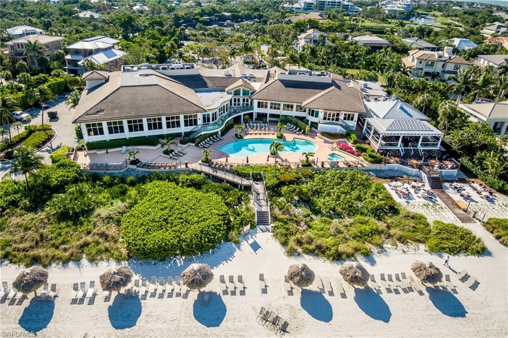 HIDEAWAY BEACH - Land
