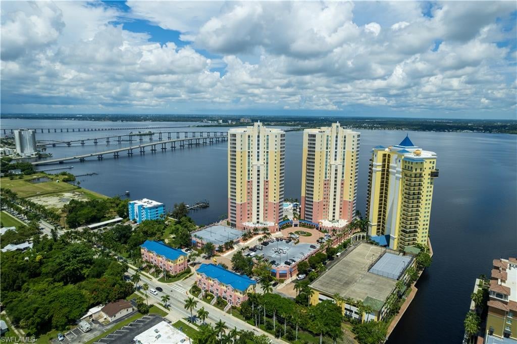 RIVIERA - Residential