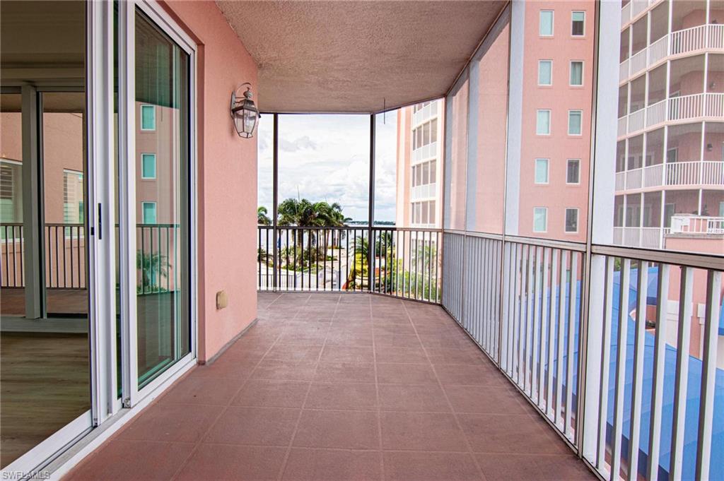 RIVIERA - Residential