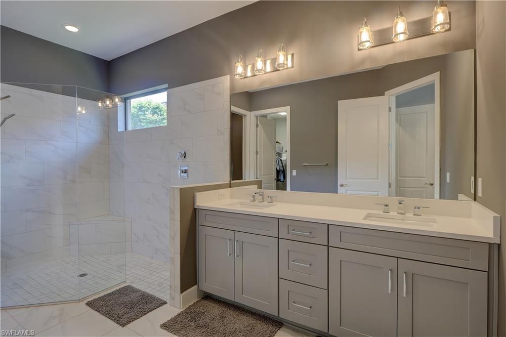 PEBBLE POINTE - Residential