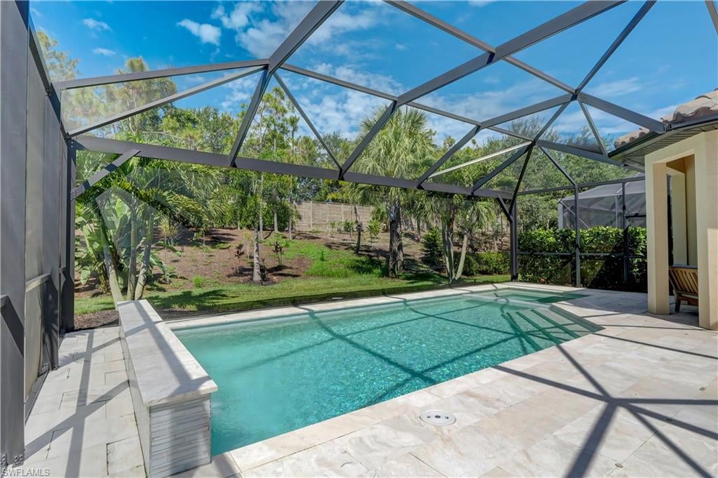 PEBBLE POINTE - Residential