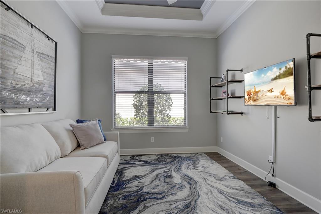 PEBBLE POINTE - Residential