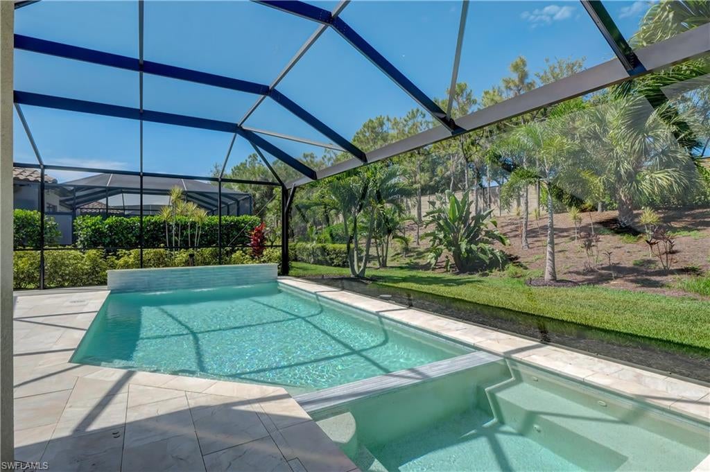 PEBBLE POINTE - Residential