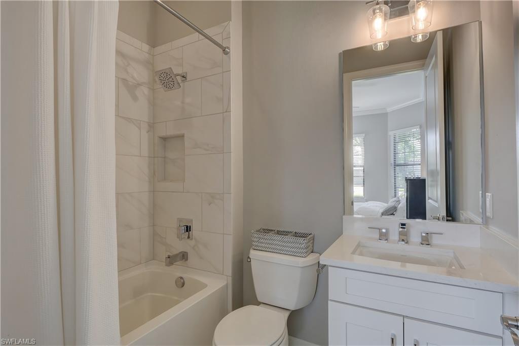 PEBBLE POINTE - Residential