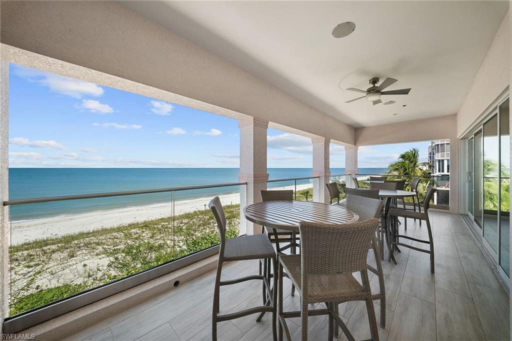 BAREFOOT BEACH CLUB - Residential