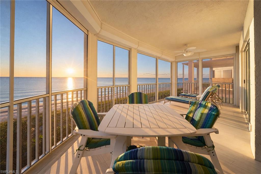 BAREFOOT BEACH CLUB - Residential