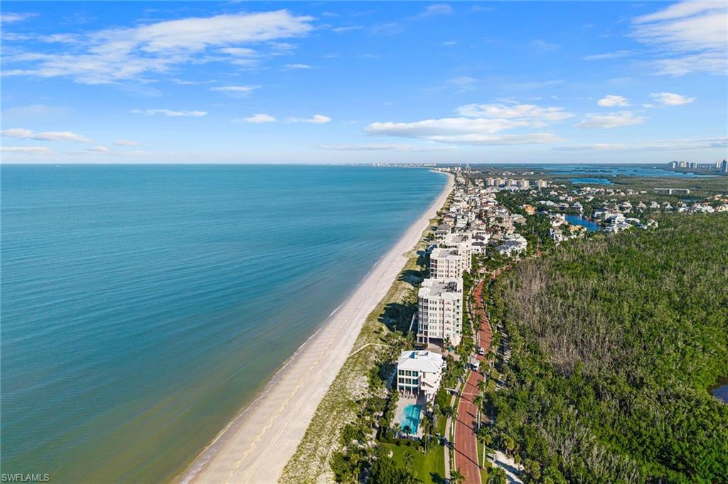 BAREFOOT BEACH CLUB - Residential