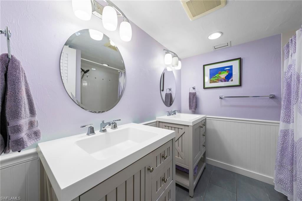 SUNSET CAPTIVA - Residential