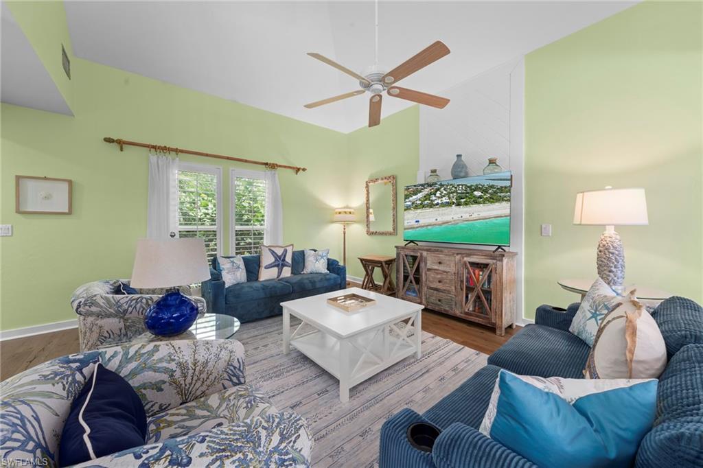 SUNSET CAPTIVA - Residential