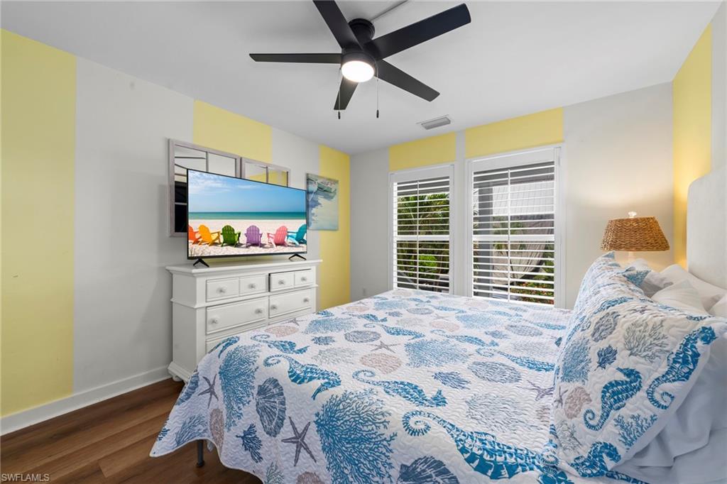 SUNSET CAPTIVA - Residential