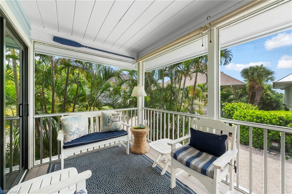 SUNSET CAPTIVA - Residential