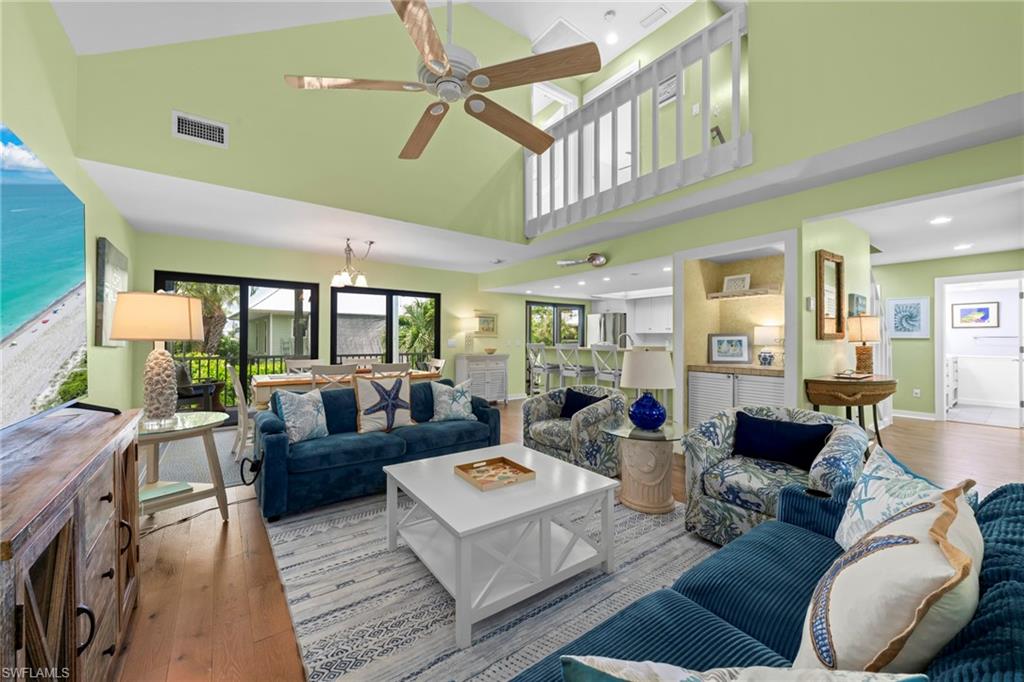 SUNSET CAPTIVA - Residential