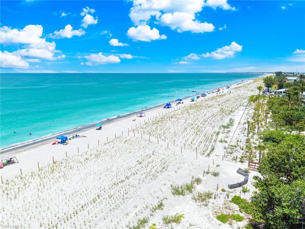 SUNSET CAPTIVA - Residential