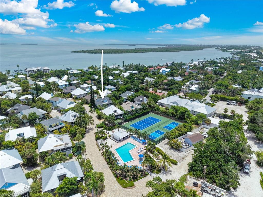 SUNSET CAPTIVA - Residential