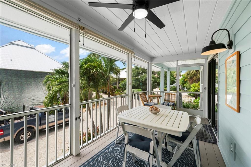 SUNSET CAPTIVA - Residential