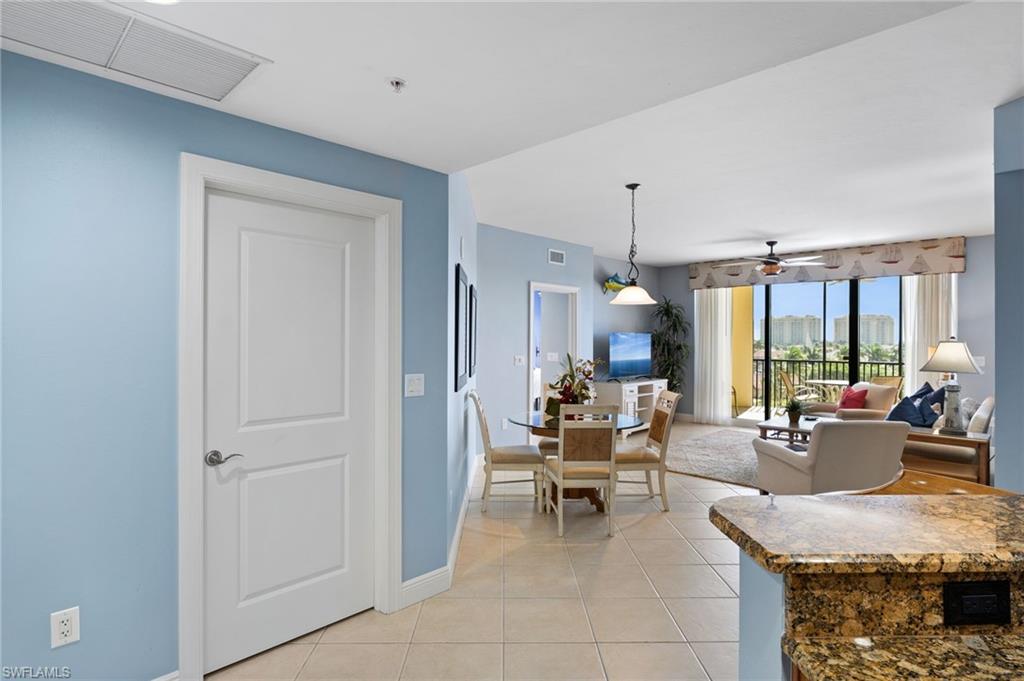 MARINA SOUTH II - Residential