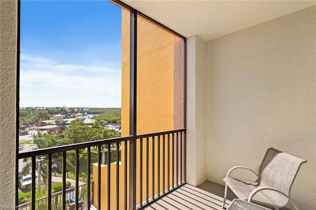MARINA SOUTH II - Residential