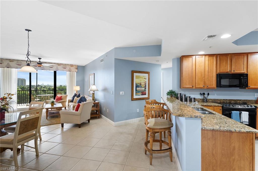 MARINA SOUTH II - Residential