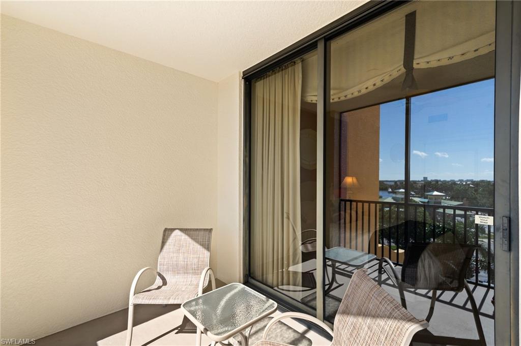 MARINA SOUTH II - Residential