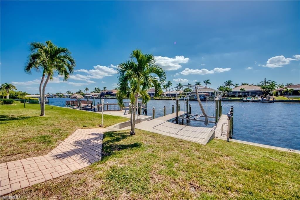 CAPE CORAL - Residential Lease