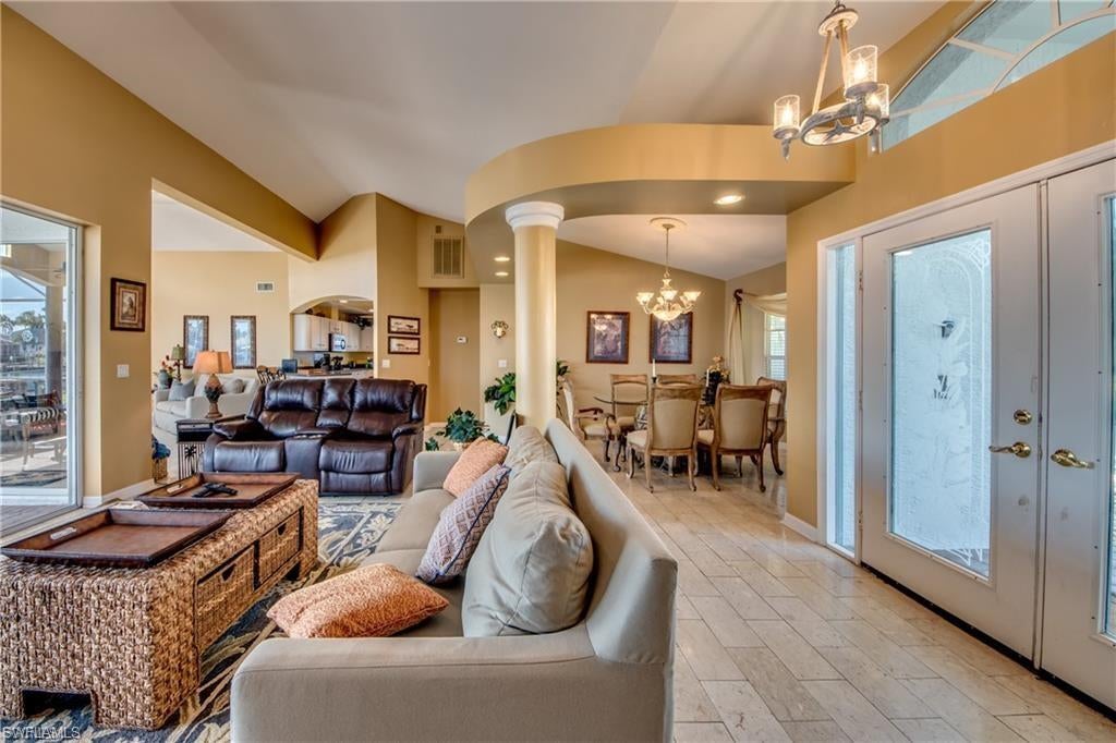 CAPE CORAL - Residential Lease