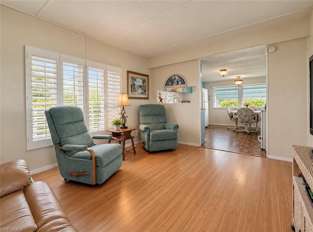NAPLES MOBILE ESTATES - Residential