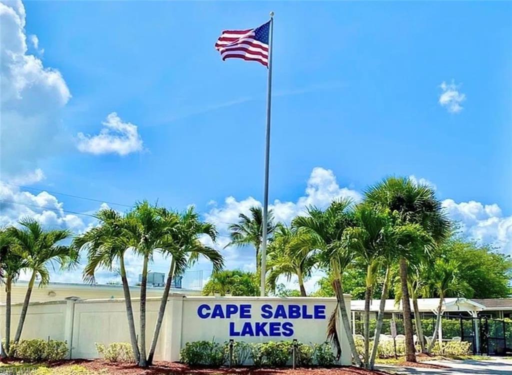 NAPLES MOBILE ESTATES - Residential