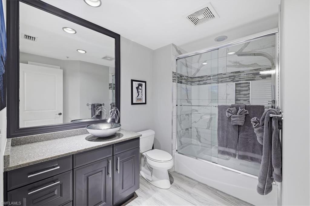 RIVA DEL LAGO - Residential Lease