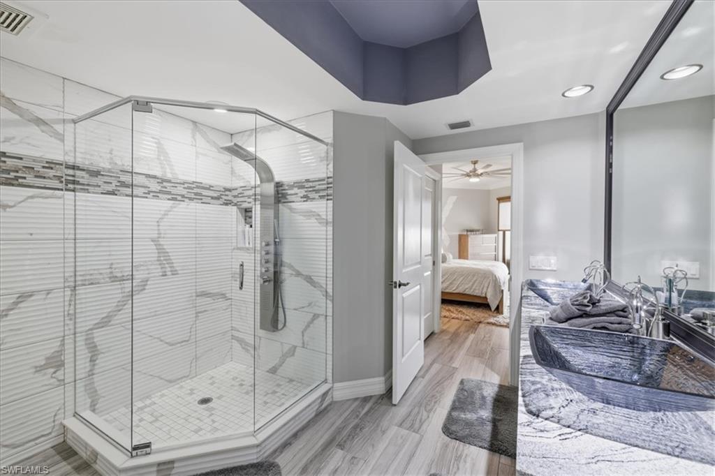 RIVA DEL LAGO - Residential Lease