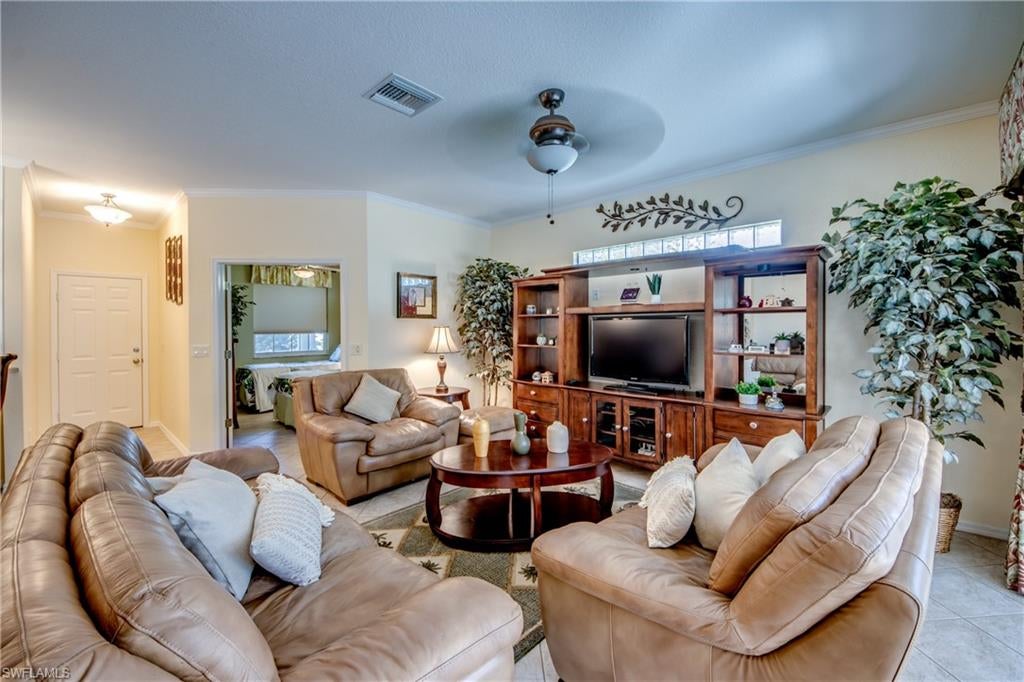 DEL VERA COUNTRY CLUB - Residential