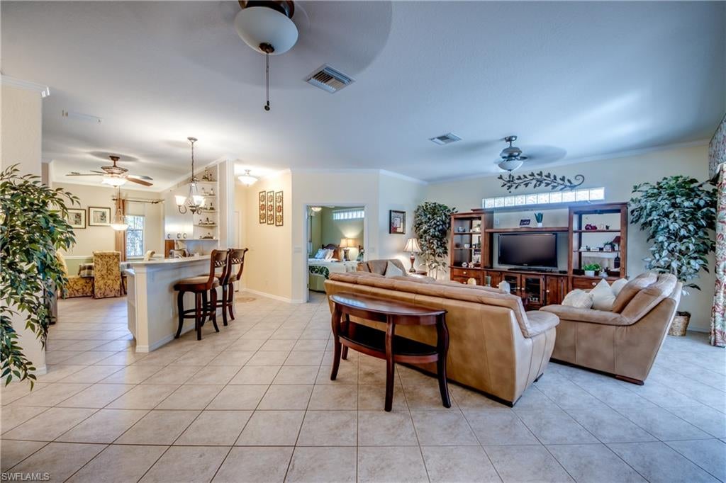 DEL VERA COUNTRY CLUB - Residential