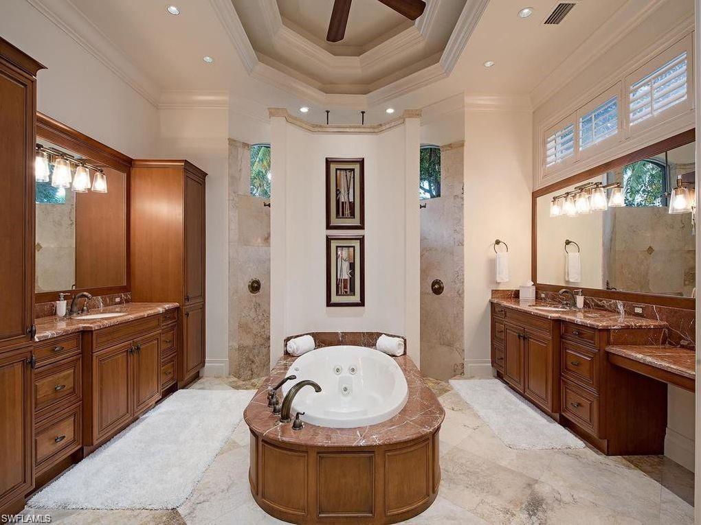 OLDE NAPLES - Residential Lease