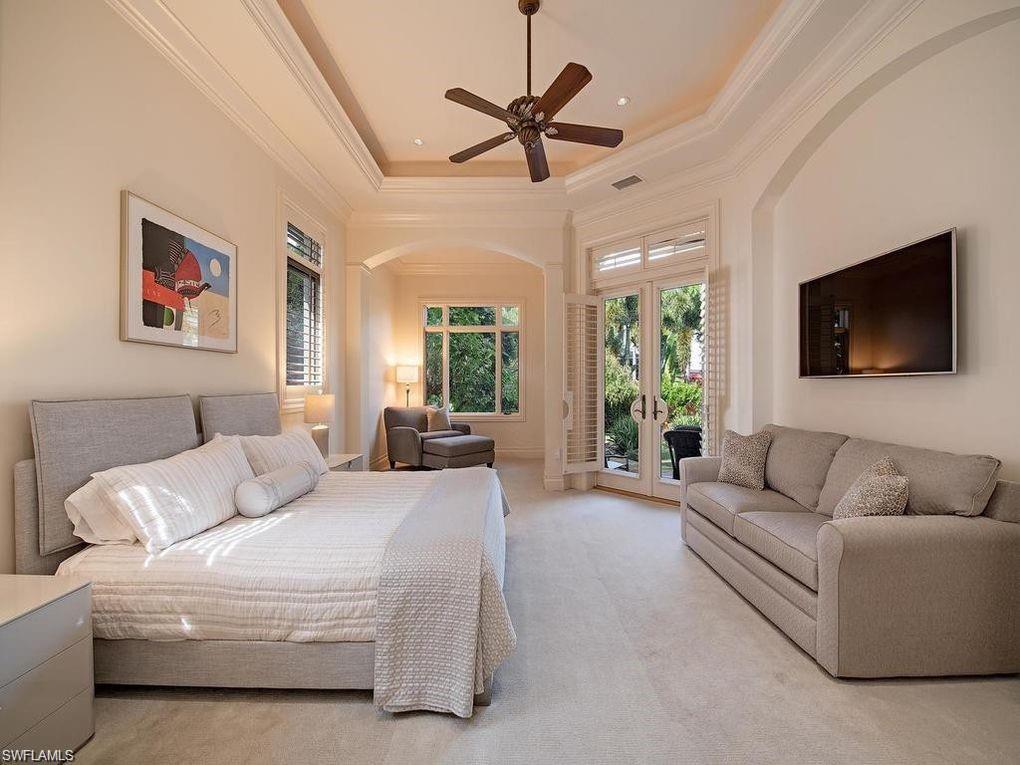OLDE NAPLES - Residential Lease