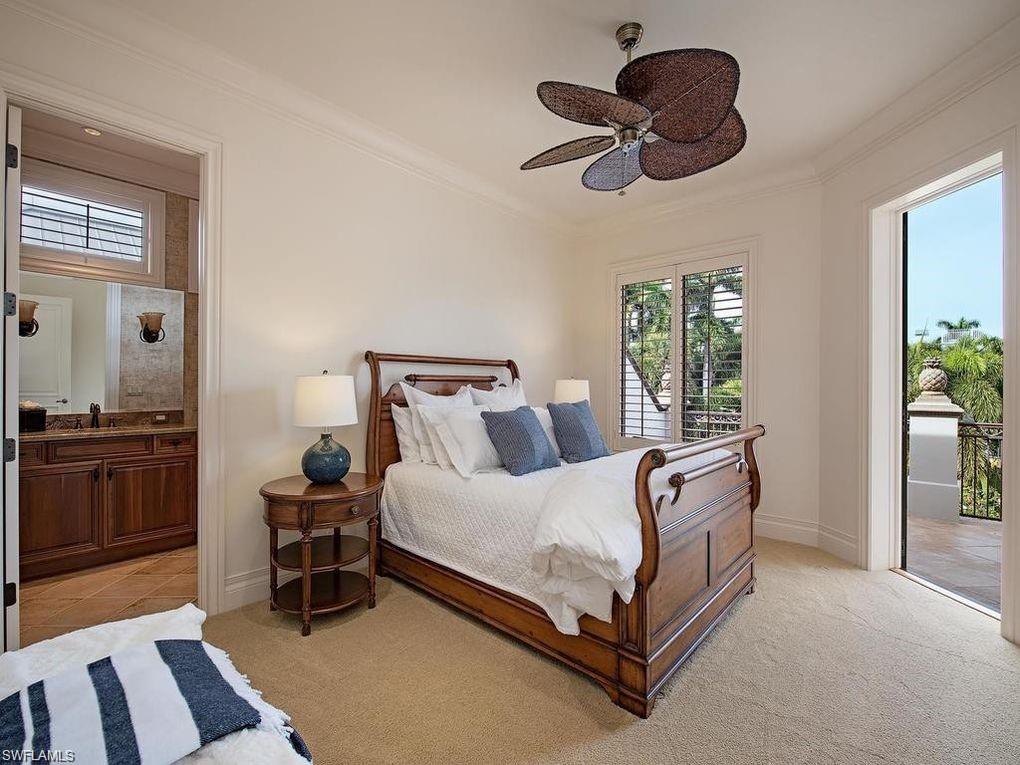 OLDE NAPLES - Residential Lease