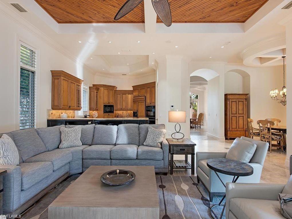 OLDE NAPLES - Residential Lease
