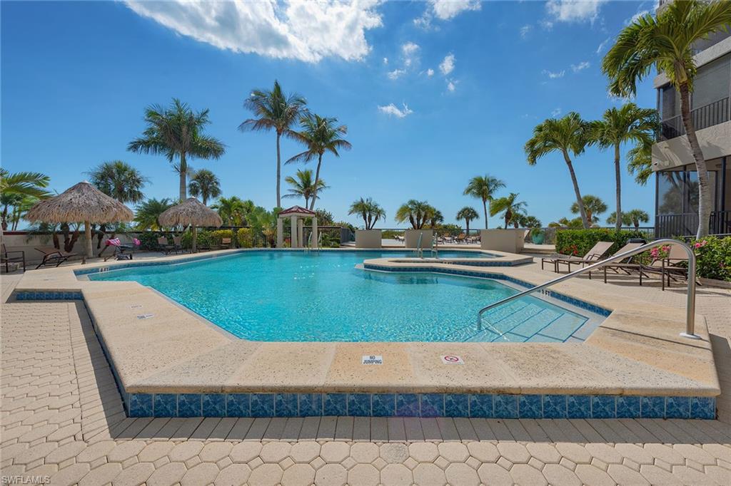 CRESCENT BEACH - Residential