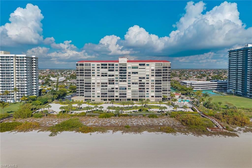 CRESCENT BEACH - Residential