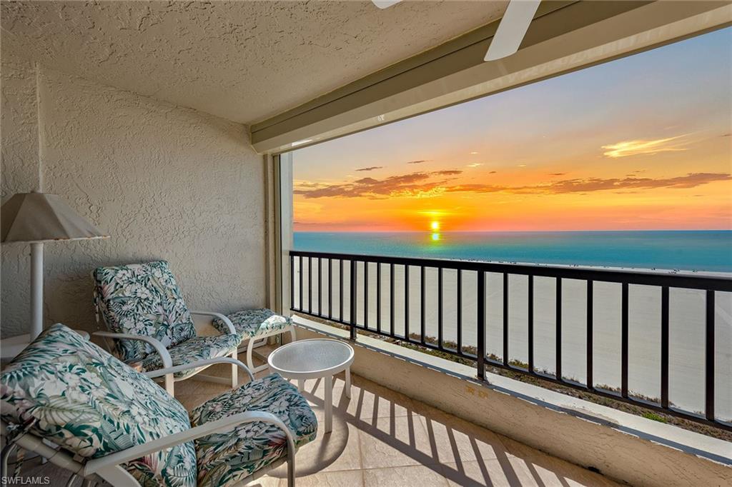 CRESCENT BEACH - Residential