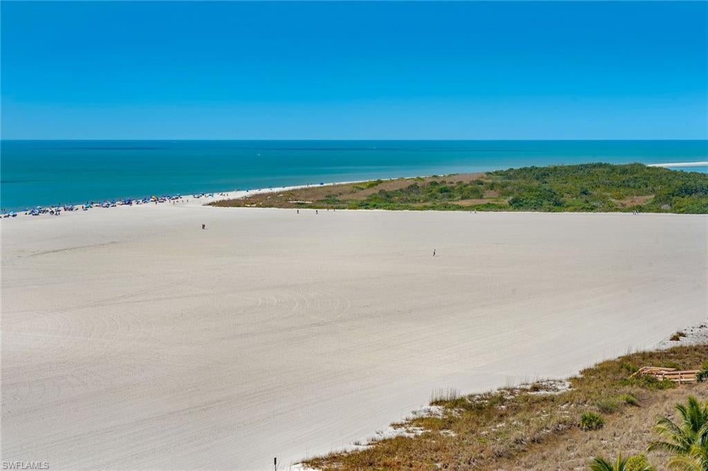 CRESCENT BEACH - Residential