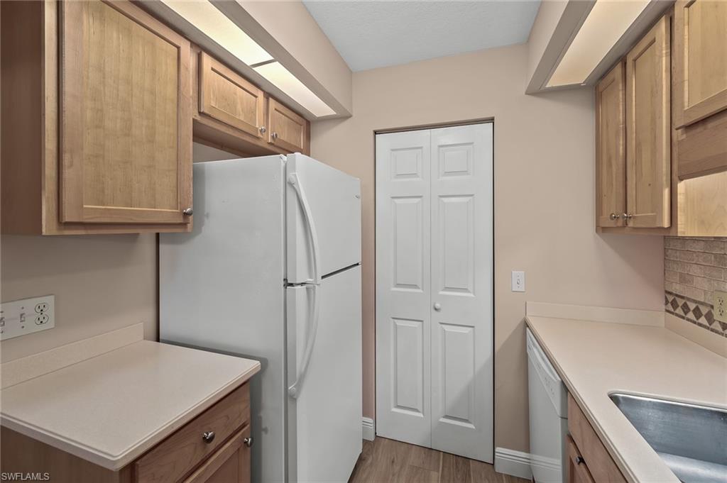 SUMMERLIN WOODS - Residential