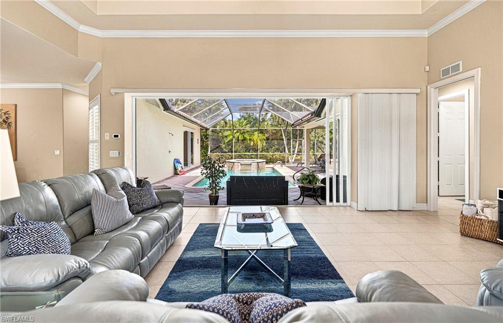 BRIARWOOD - Residential