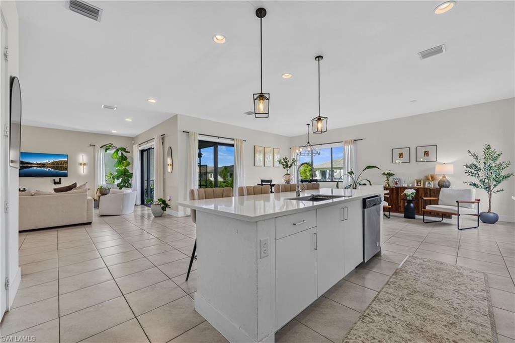 MAPLE RIDGE - Residential
