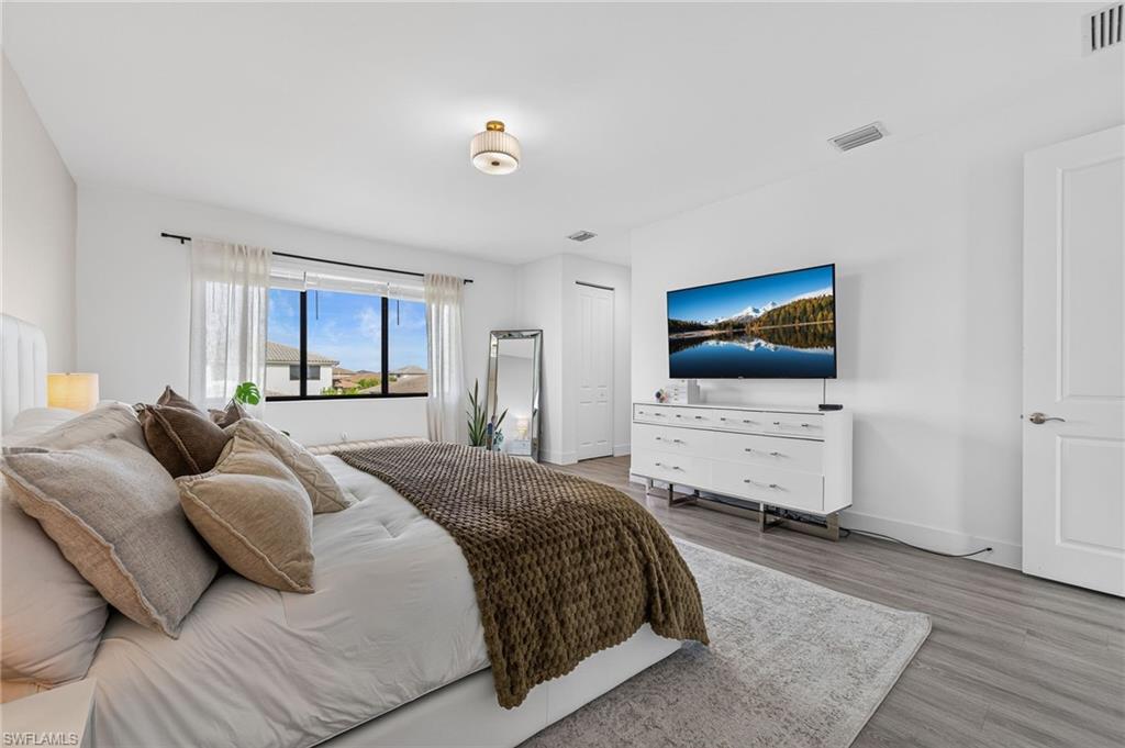 MAPLE RIDGE - Residential