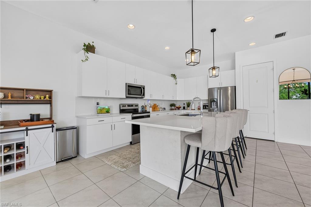 MAPLE RIDGE - Residential