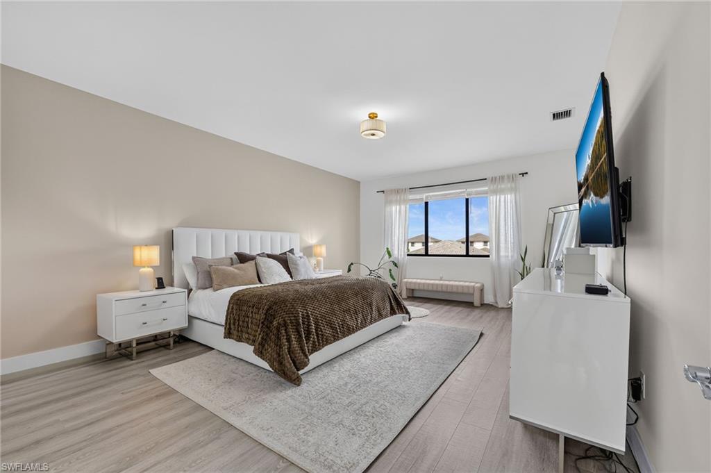 MAPLE RIDGE - Residential