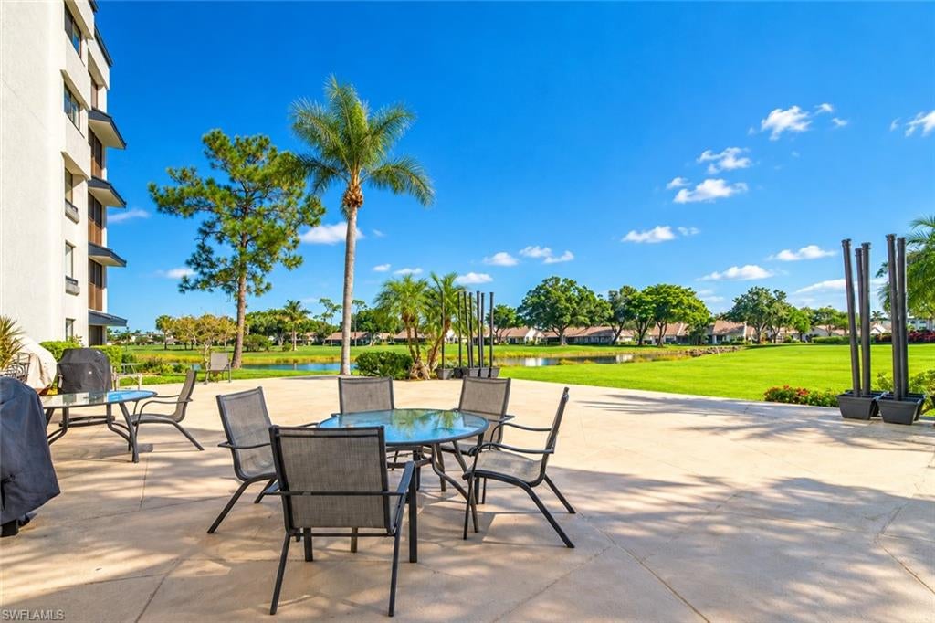 SEVEN LAKES - Residential