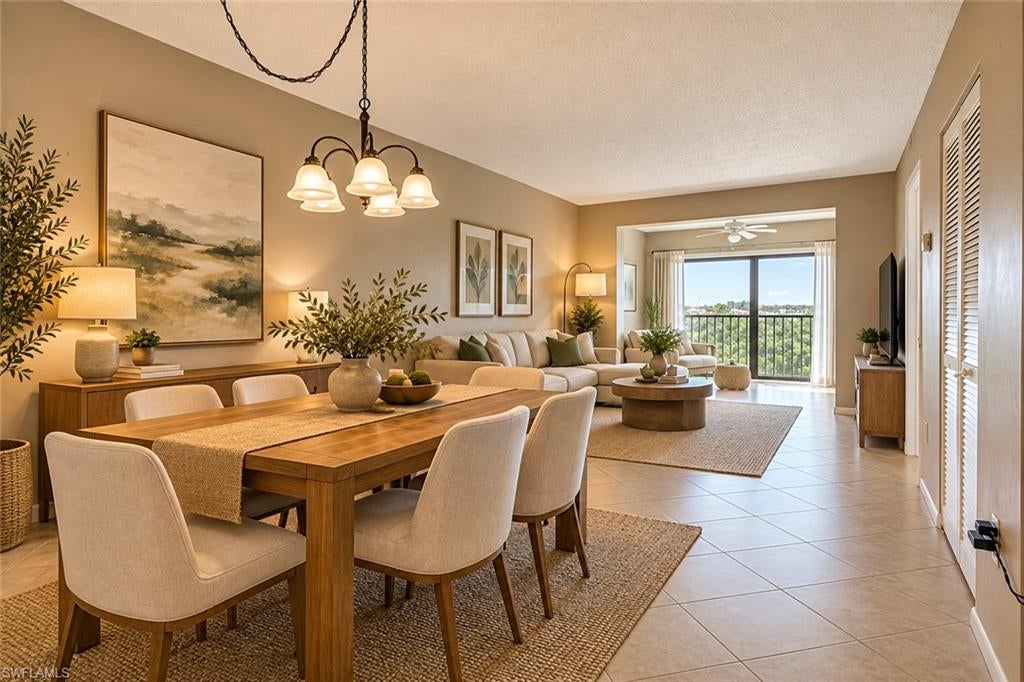SEVEN LAKES - Residential